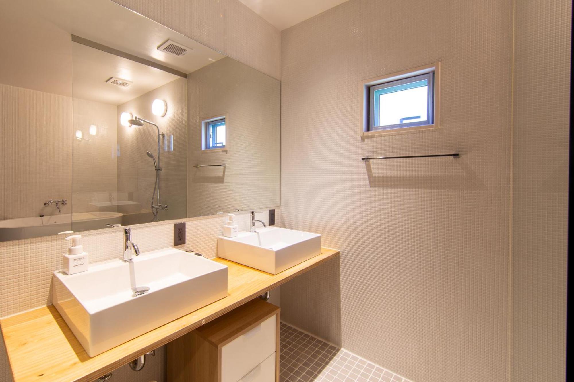 Ynh Guest House Osaka Esterno foto